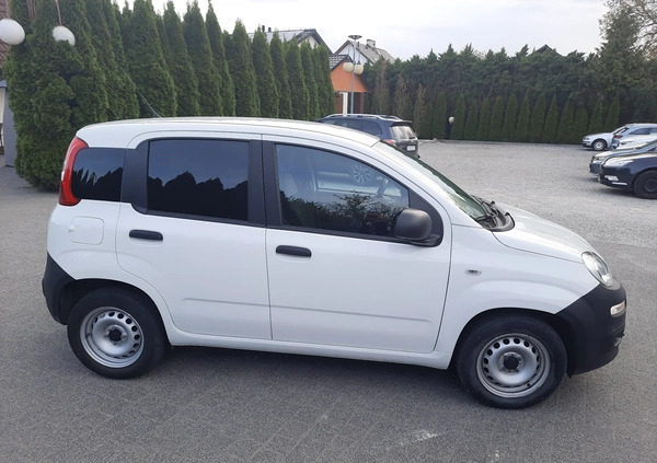 Fiat Panda cena 31000 przebieg: 100000, rok produkcji 2021 z Jarosław małe 79